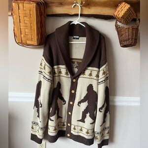Middle of Beyond Sasquatch Bigfoot Cardigan Sweater 2XL XXL SOLD OUT online